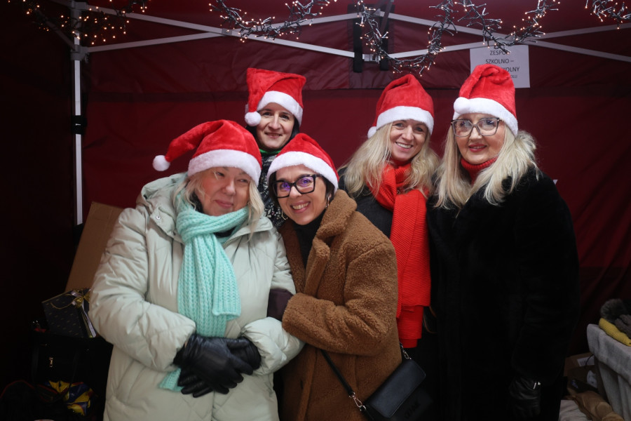 Jarmark w Legnickim Polu (Wojciech Obremski lca.pl)