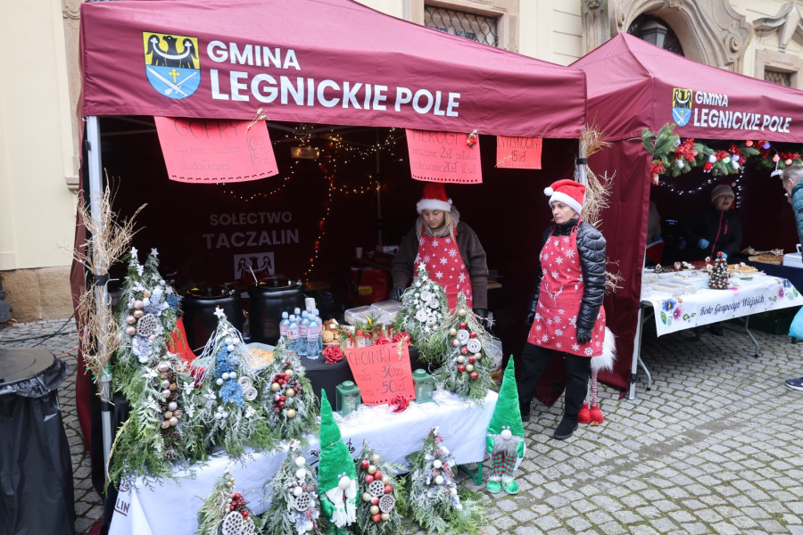 Jarmark w Legnickim Polu (Wojciech Obremski lca.pl)