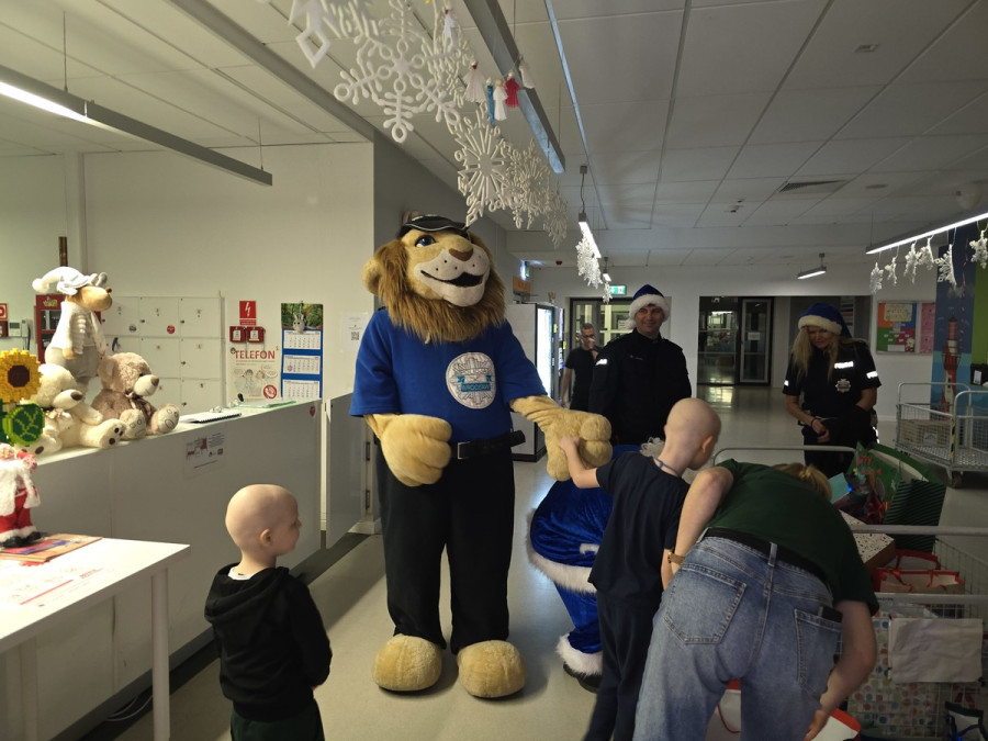 Legniccy policjanci w Przylądku Nadziei (źródło: KMP Legnica)