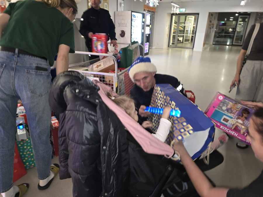 Legniccy policjanci w Przylądku Nadziei (źródło: KMP Legnica)