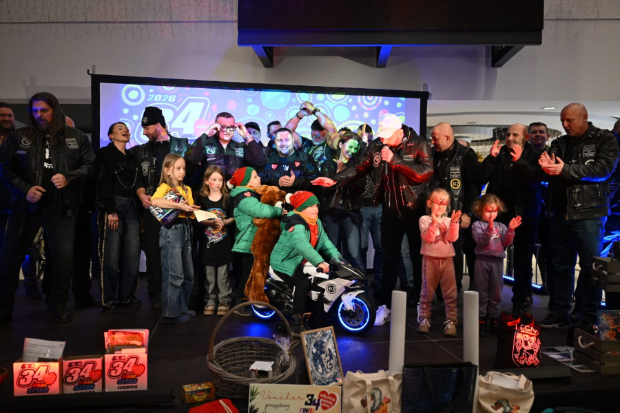 LIcytacja motocykla Dopalaczy.pl (Piotr FLorek lca.pl)