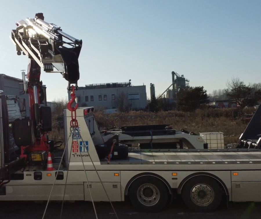 Żurawie dla skuteczności ratownictwa drogowego (mat. prasowe)