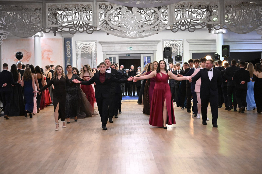 Studniówka ALO i TA (Piotr Florek lca.pl)