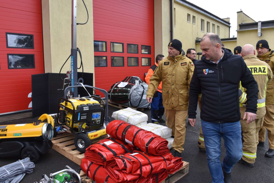 Nowe wyposażenie dla OSP z terenu gminy Chojnów (mat. prasowe)