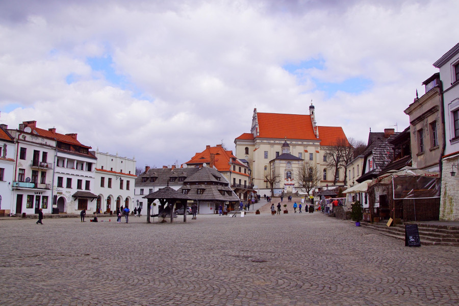 Kazimierz Dolny Rynek - Źródło: pixabay.com Licencja: https://pixabay.com/pl/service/license