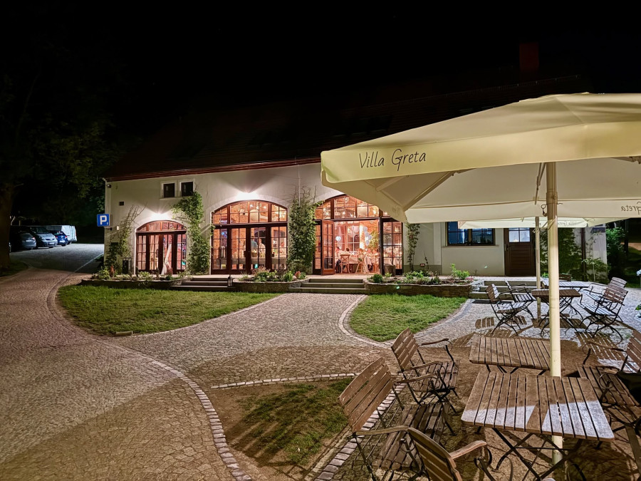 Villa Greta z Dobkowa odebrała plakietę MICHELIN Guide 2026 (źródło: Fb. Villa Greta)