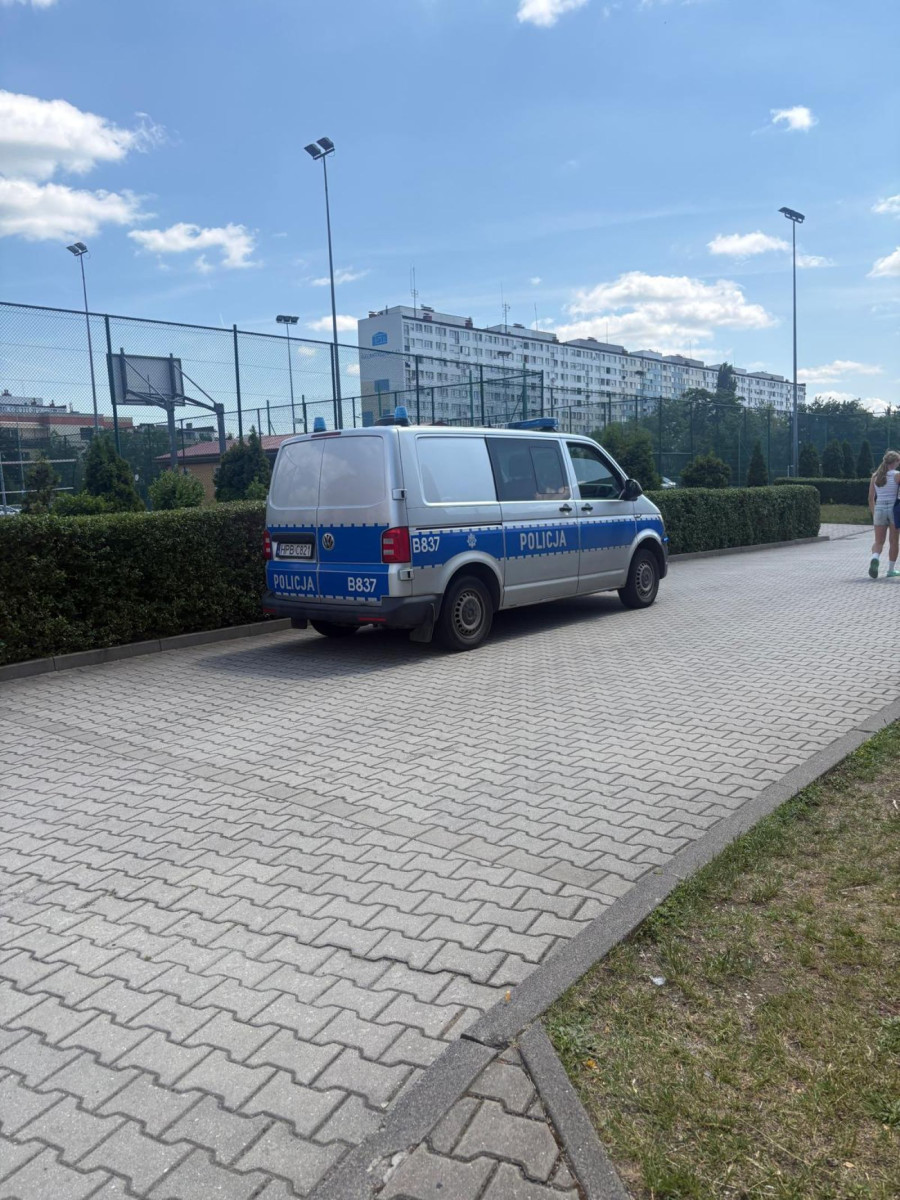 Gaz w podstawówce. 204 osoby ewakuowane (LCA24)