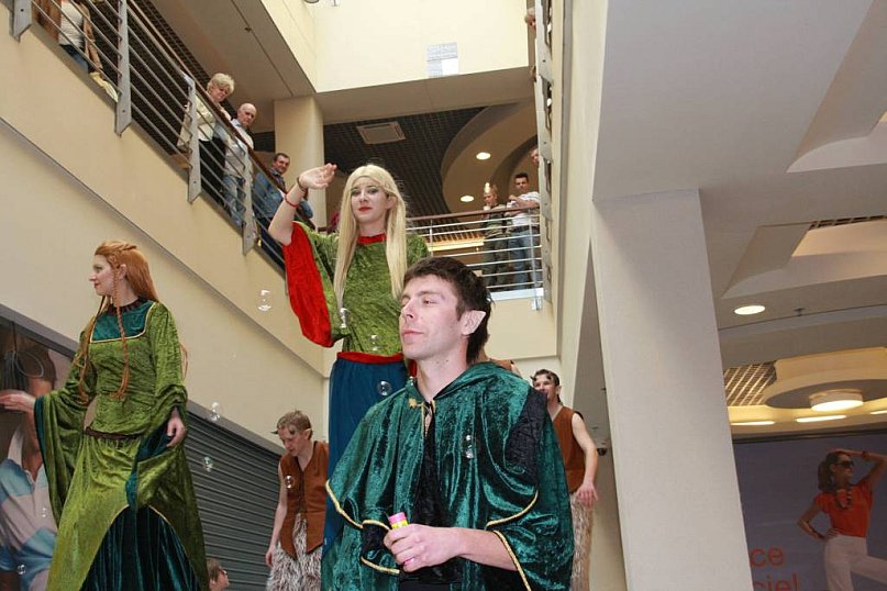 Elfy w Galerii Piastów