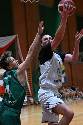 Ósme zwycięstwo KS Basket Legnica-21116