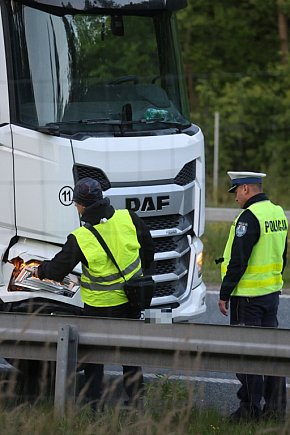 Nie żyje pracownik pomocy drogowej-22079