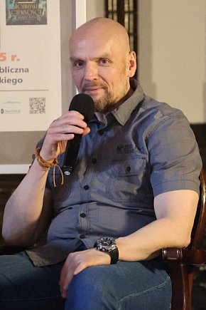 Spotkanie z Andrzejem Pupinem w bibliotece-22111