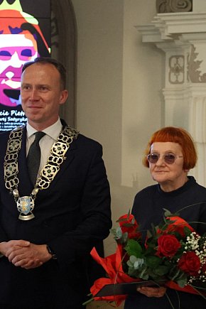 Honorowe tytuły i odznaczenia wręczone-22243