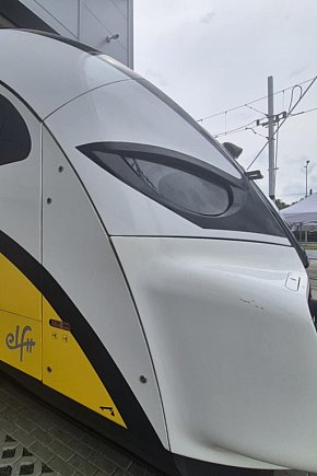 Koleje Dolnośląskie kupują kolejne Elfy-22467