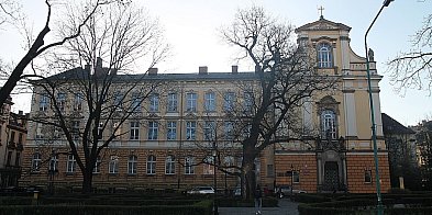 Dolnośląska młodzież z szansą na wsparcie psychologiczne-101391