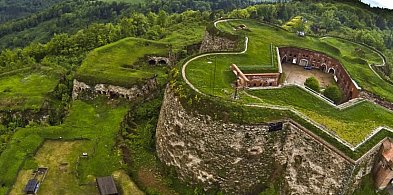 Srebrnogórska Majówka. Historia i tradycja w niezwykłej scenerii twierdzy-108202