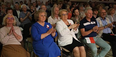 Patriotyczny Koncert „Witaj Majowa Jutrzenko” w Legnicy  -108354
