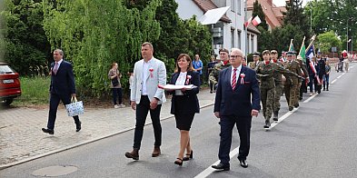 Prochowice uczciły Święto Konstytucji 3 Maja-108350