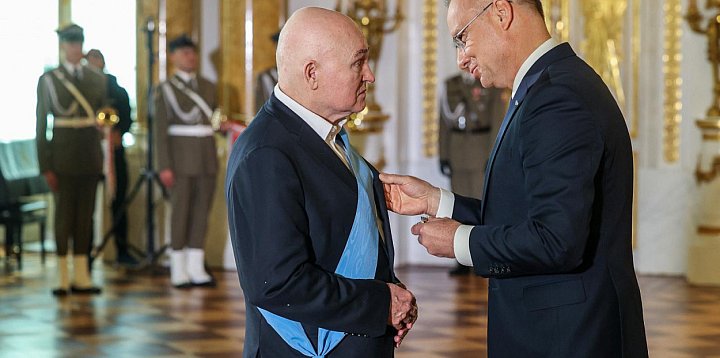 Janusz Kapusta z Orderem Orła Białego-108407
