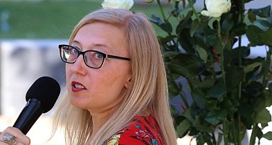 B.Janowska wraca z nową książką. I znowu nic nie idzie zgodnie z planem-108432