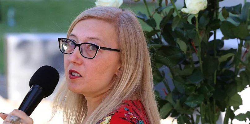 B.Janowska wraca z nową książką. I znowu nic nie idzie zgodnie z planem - 108432