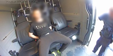 Miał 9 zakazów, zażył narkotyki i podał się za brata-108546
