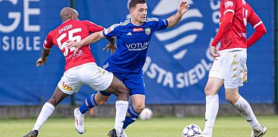 Miedź Legnica przegrała w Siedlcach-108629