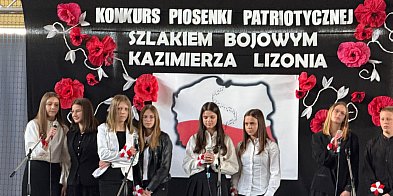 Konkurs Piosenki Patriotycznej w Spalonej – hołd dla Kazimierza Lizonia-108707