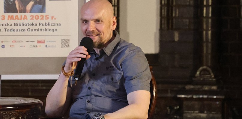 Spotkanie z Andrzejem Pupinem w Legnickiej Bibliotece Publicznej  - 108730