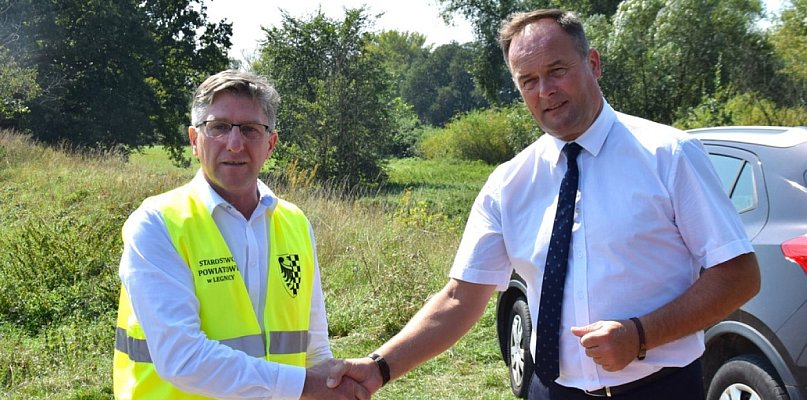 Prawie 5 milionów na drogi w gminie Krotoszyce. Podpisano umowę - 108761