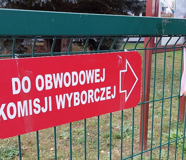 Polacy masowo ruszyli do urn. Padł historyczny rekord-108948