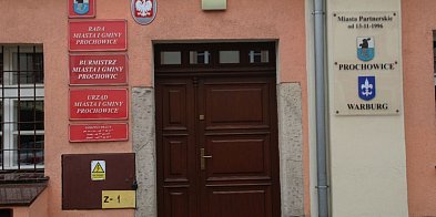 Ruszył remont urzędu w Prochowicach-109103