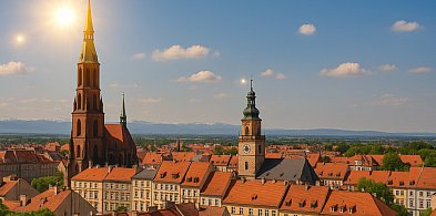 Legnica: Wiosenne słońce i przyjemne temperatury-109131