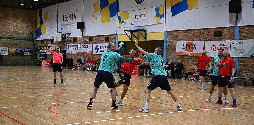 Mecz Gwiazd #2. Stare koszulki, nowe brzuszki, ale ten sam duch - 109172
