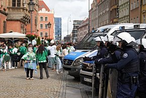 Legniccy policjanci w akcji podczas finału UEFA - 109386