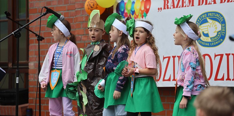 Kolorowy czwartek z TPD. Tak Legnica bawiła się na Dzień Dziecka - 109409