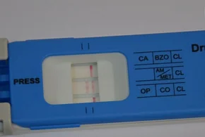 Miała dwa zakazy i jechała po narkotykach. Wpadła w Legnicy-109461