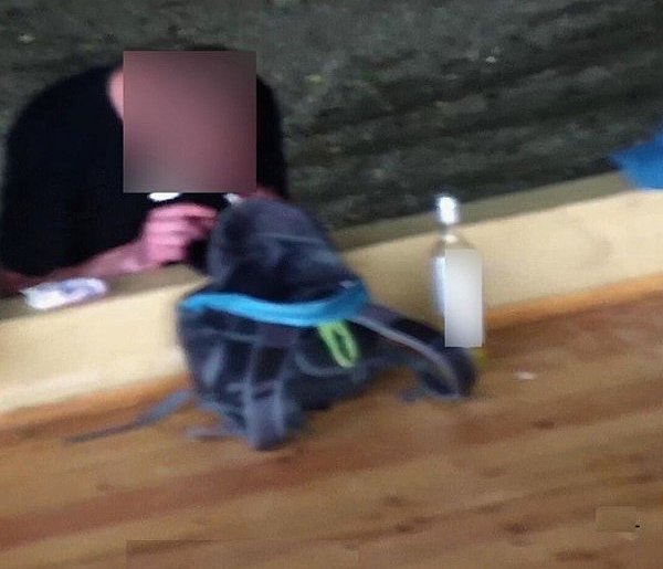 Wpadł z metamfetaminą w parku - 109596