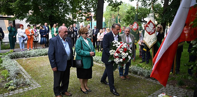 Ludowcy oddali hołd Wincentemu Witosowi w Święto Ludowe - 109812