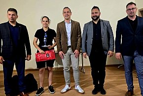 Sukces legnickiej policjantki – sierż. Justyna Walter najlepszą bramkarką-109853