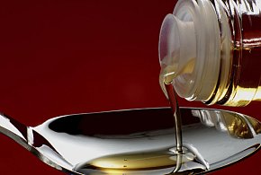 Popularny syrop na kaszel wycofany. Lepiej nie ryzykuj i sprawdź etykietę-109919