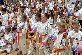 Sukcesy zawodników Krzywicki Dojo na Turnieju Karate w Jeleniej Górze-109938