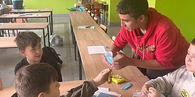 Chemia na wesoło i na poważnie w legnickiej samochodówce-109915