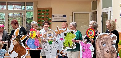Prochowiccy seniorzy wystąpili dla przedszkolaków-109989