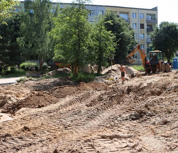 Co się dzieje na Łowickiej? Ratusz informuje o postępie prac-110051