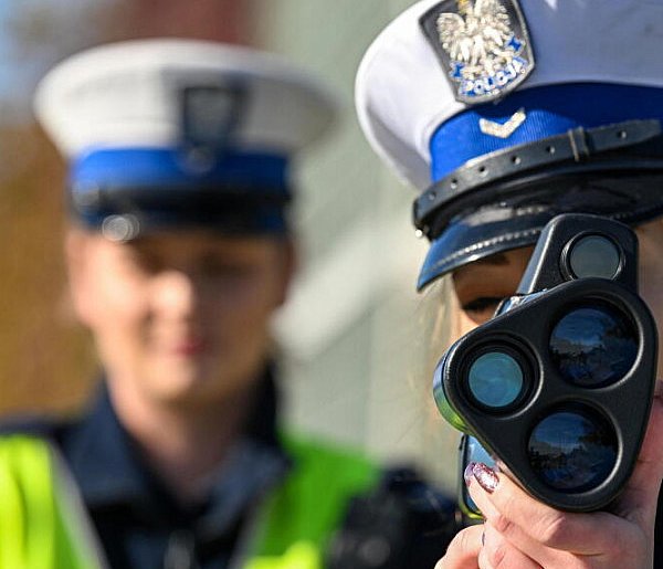 W związku z długim weekendem na drogach będzie więcej policji-110216