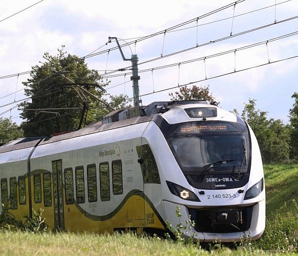Od 2027 roku z Wrocławia do Hradec Králové pociągiem przez cały rok-110246