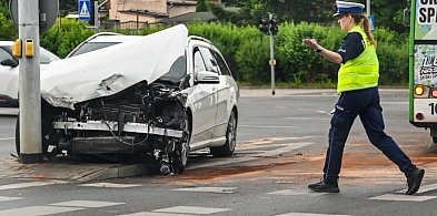 Policja: 340 wypadków podczas długiego weekendu; zginęło 21 osób-110391