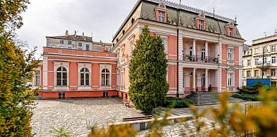 Zabytkowa willa w centrum Legnicy wciąż czeka na nabywcę-110860