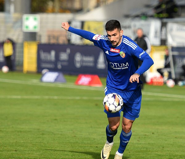 Miedź Legnica przedłużyła kontrakt z Kamilem Antonikiem-110894
