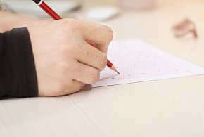 To zaważy na przyjęciu do szkoły średniej. Uczniowie już liczą punkty-110959